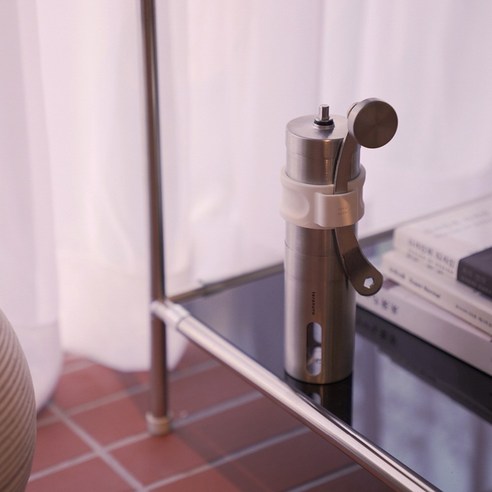 테라누보 커피 원두 그라인더+실리콘 홀더: 커피 애호가의 필수품