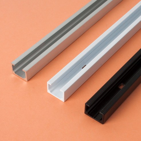 인테리어의 새로운 변화를 가져오는 액자 간편레일