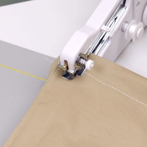 [리퍼] 리빙톤 리폼박사 휴대용 핸드미싱기 + 똑딱이 단추 펜치 펀칭기 세트, 1개