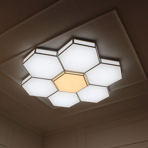 LED 거실등 국산 바리솔 벌집 육각 인테리어 조명 전구색 주광색 210W 포유라이팅, 바리솔 벌집 육각 거실등 중앙색상 전구색(노란빛)