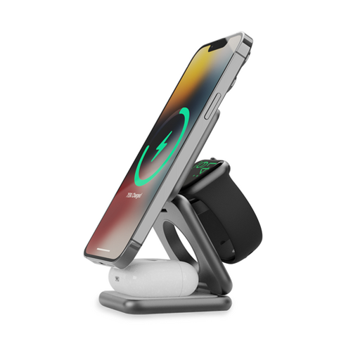 다양한 기기를 한 번에 충전할 수 있는 편리한 기능을 가지고 있는 니케 3in1 아이폰 맥세이프 애플워치 호환 에어팟 무선 충전기