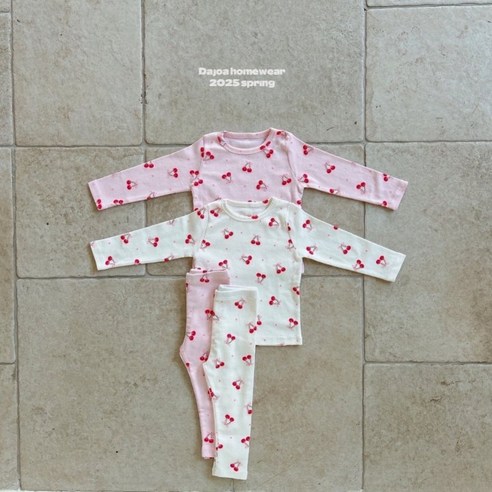 포근한 꿈결을 선물하는, 다조아 여아용 유아실내복 상하세트