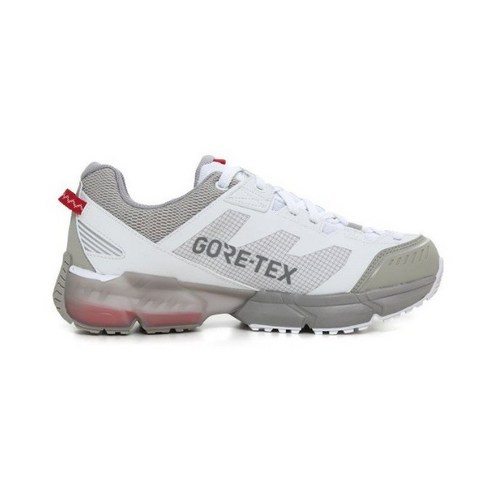 아이더 퀀텀 네오 핏, 발걸음을 자유롭게, 스타일을 완벽하게