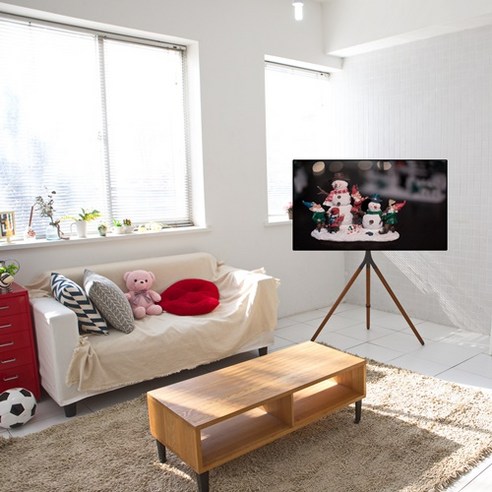 실내 공간에 안정적이고 유연한 TV 고정 솔루션을 위한 이젤형 TV 스탠드