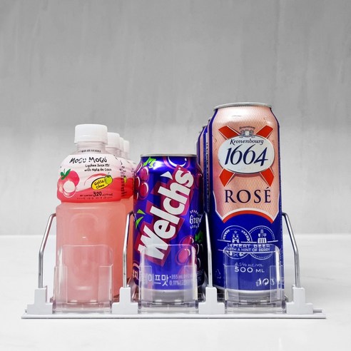 자동 정리 기능을 갖춘 리빙블러썸 캔음료 디스펜서 키친핏