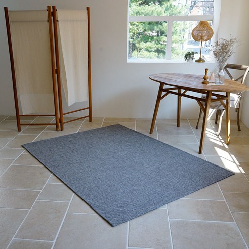 고급스러움과 실용성을 겸비한 가성비 러그