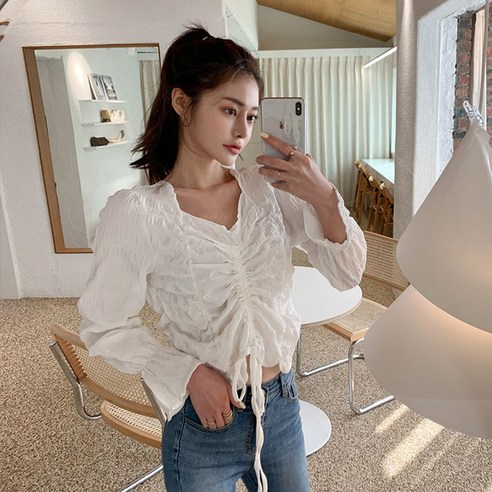 떳다그녀 폴린 셔링 스퀘어 블라우스