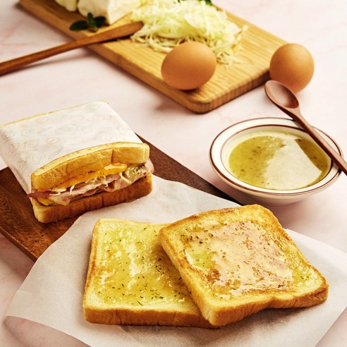 푸름 토스트 소스로 1분 만에 완성하는 맛있는 아침!