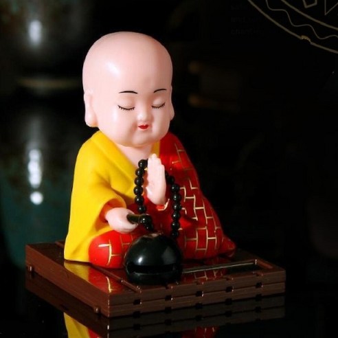 차량용 흔들인형 동자승 대쉬보드꾸미기, 1개