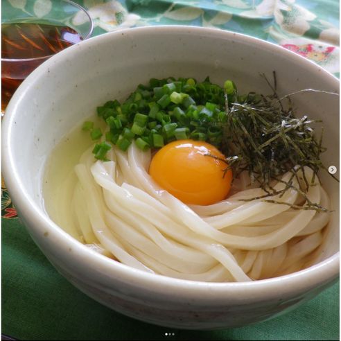 쫄깃함으로 떠나는 추억 여행, 기네우치 나츠카시 우동