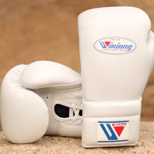 땀 걱정 없이 쾌적하게, 부상 걱정 없이 안전하게! 위닝글러브 무에 스타일로 스파링에만 집중하세요.