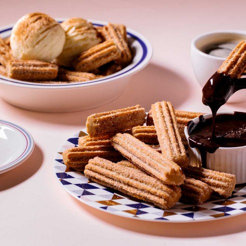 순이유 추천 상품아빠식당 SNS에서 HOT한 놀이공원 츄러스 220g 제품 사진