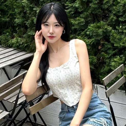 [HIP39] 플라워 지퍼 크롭 뷔스티에