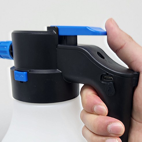 차량 세척과 정원 관리를 위한 강력하고 편리한 분무기