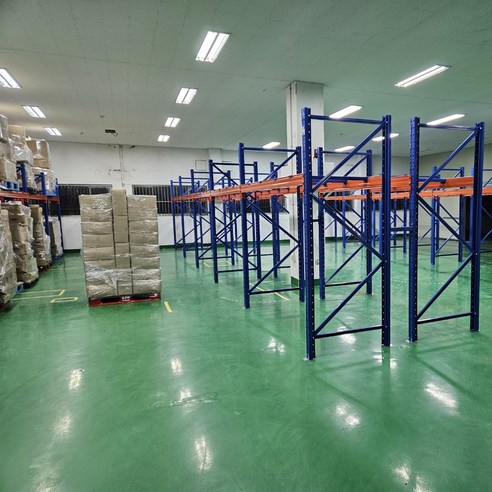 튼튼함과 효율성을 더하다: 나이스선반성하무역 파렛트랙으로 창고를 혁신하세요