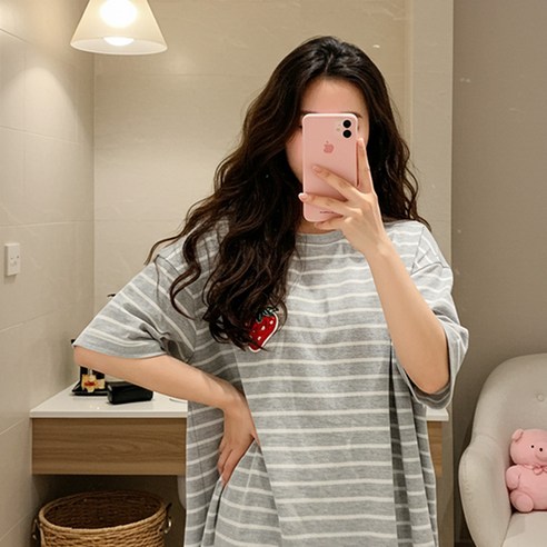 편안함과 스타일을 모두 갖춘 시즈올 스트라이프 홈웨어 원피스