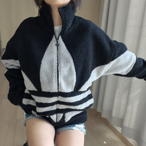 아디다스 빅트레포일 쉐르파 플리스 자켓