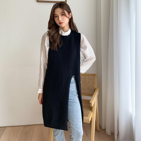 루즈한 핏과 세련된 디자인이 돋보이는 가을 여성 패션