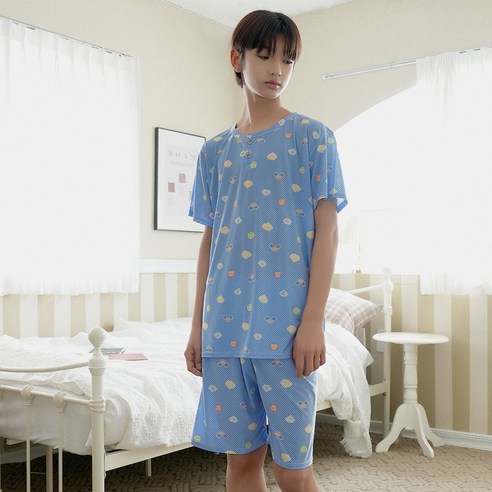 여름철 아이들의 편안한 수면을 위한 시원한 주니어 쿨링 캐릭터 잠옷