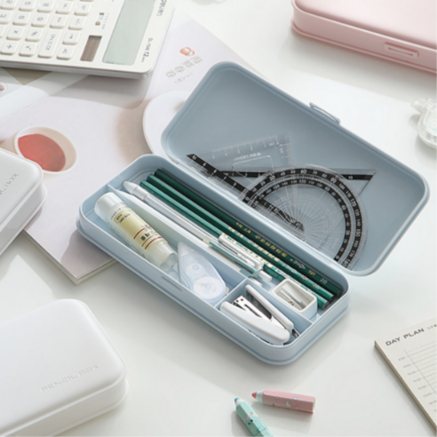 저스트겟 파스텔 심플 무지 새 학기 사각 필통은 디자인, 기능성, 품질, 내구성 모두 뛰어난 필통입니다.