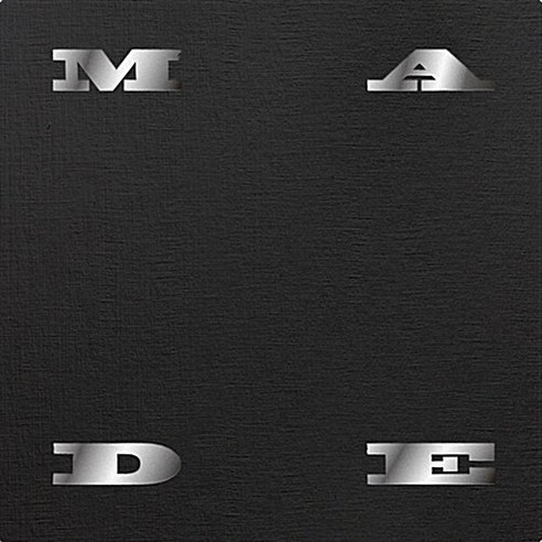 빅뱅 - 2016 Bigbang World Tour [MADE] Final In Seoul Live [2CD] 포토북(2권)+멤버별 포토카드(랜덤1종)+빅뱅봉 포토카드(1종)