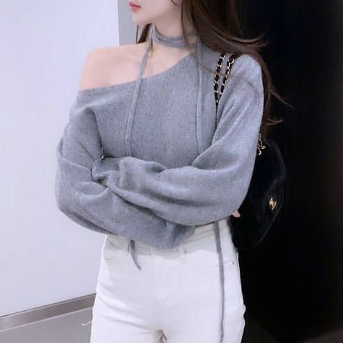 예쁨시전 여리섹시 사선 오프숄더 홀터 스트랩 긴팔 니트