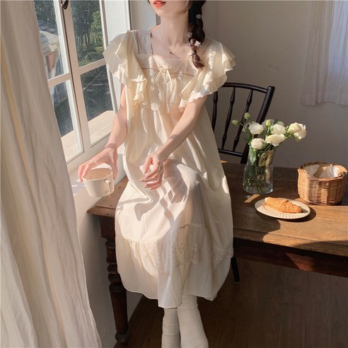 여름철에 편안하고 시원하게 지내기 위한 완벽한 잠옷