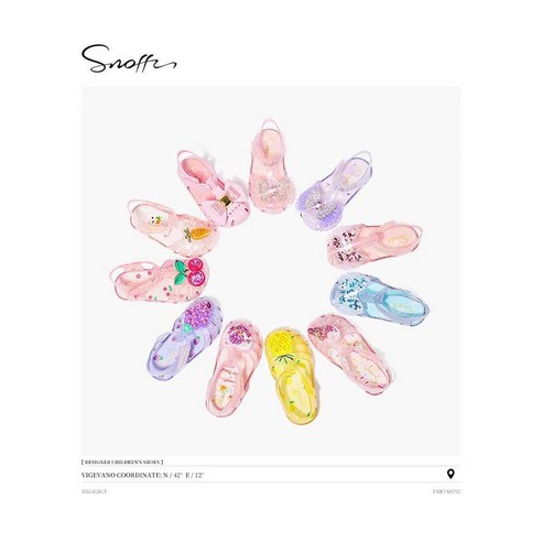 여름날의 달콤한 발걸음, 젤리슈즈 체리 샌들로 완성하는 사랑스러운 여름 스타일 콩제슬래드체리