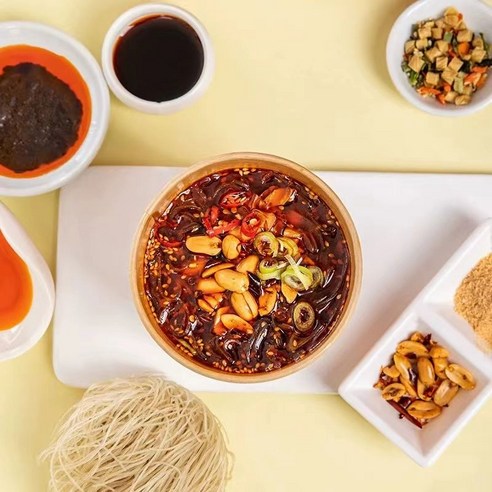 5분 만에 즐기는 매콤한 산라탕의 행복, 화이치쟈 컵면