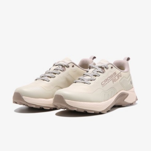 접지력과 편안함으로 완성하는 프로스펙스 국가대표 트레일 러닝화