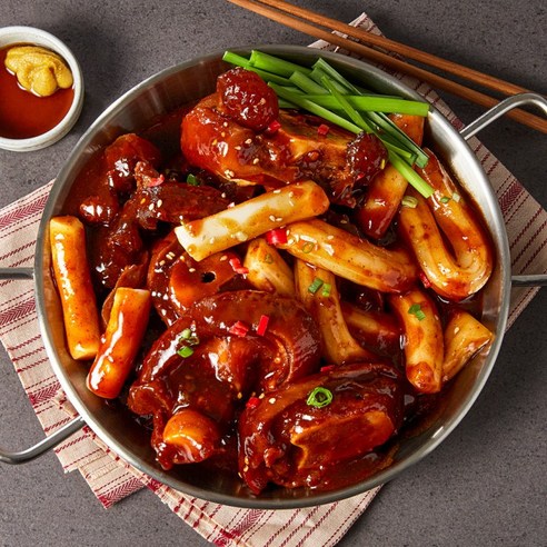 퇴근 후 10분 만에 완성되는 매콤한 행복, 원팩쿠캣 한우 매콤 우족찜