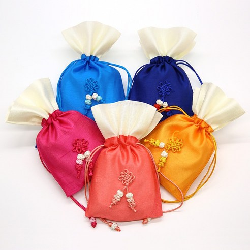 새해를 달콤하고 감사하게 맞이하세요: 간식답례품 복주머니로