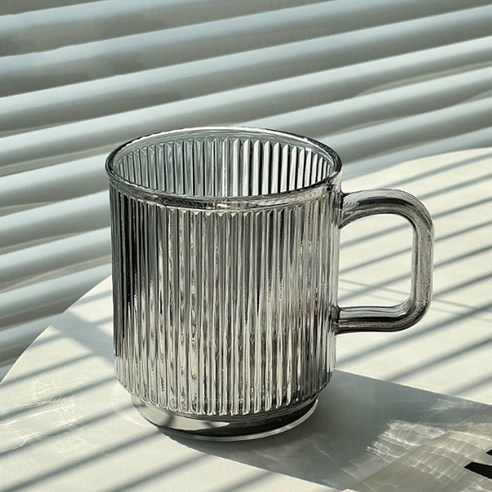 홈 카페에 우아함과 편안함을 더하는 앞날앤 홈카페 북유럽 투명 머그컵