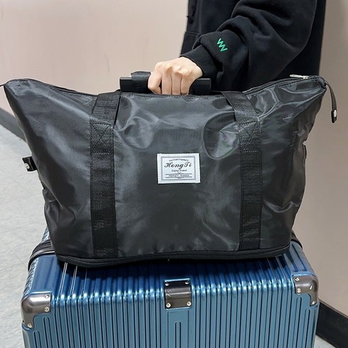 편안한 일상을 위한 여행용가방 아이템을 소개합니다. 대용량 여행용 트랜스포머 보스턴백: 심도 있는 분석과 리뷰