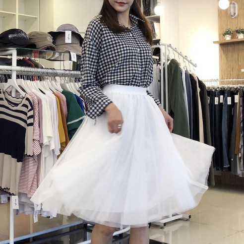 메리앤유 로맨틱 네겹 망사 스커트