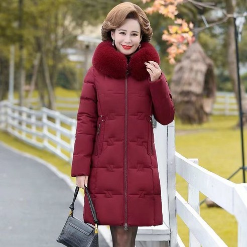 다양한 사이즈와 스타일링에 활용도 높은 중년여성 자켓