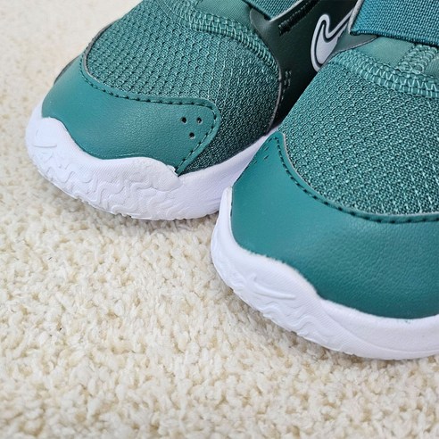 우리 아이 첫걸음, 나이키 플렉스 러너 3와 함께!