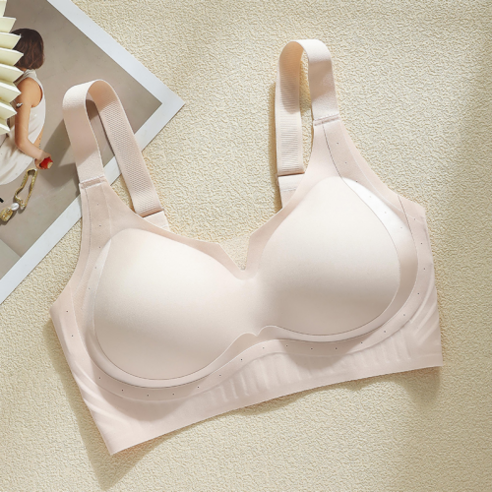 편안함과 자신감을 동시에, 레드로맨스 노와이어 브라로 아름다운 라인을 완성하세요!