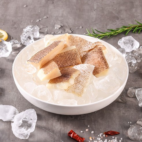 가시 걱정 없이, 맘 편히! 우리 아이 첫 생선은 아기 생선 순살로 시작하세요.