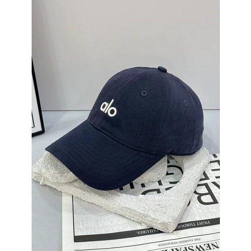 스타일과 편안함을 모두 갖춘 ALO 알로 요가 모자, 당신의 일상을 더욱 특별하게 만들어줍니다.