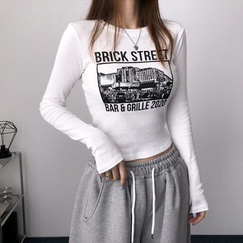 편안하면서 예쁜 프린팅 크롭 티셔츠