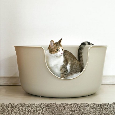 넉넉한 공간과 청소의 번거로움을 덜어주는 초대형 고양이 화장실
