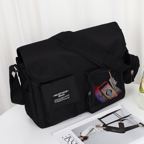 인기좋은 노트북 가방 여자 아이템을 지금 확인하세요! 그릿 메신저백: 스타일과 실용성의 완벽한 조화