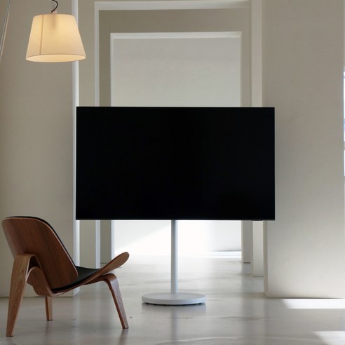 공간의 혁신, 시청의 감동: 나무궁 이젤형 TV 거치대로 홈시어터를 완성하세요!