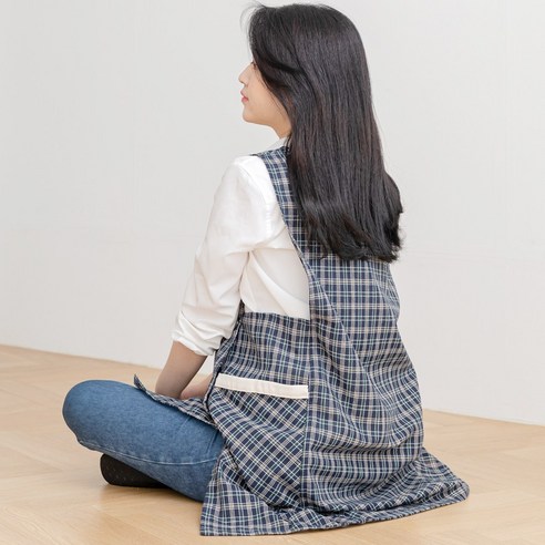 사랑스러움과 실용성을 더한, 선생님을 위한 특별한 앞치마