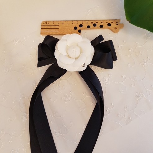 필드 위에서 빛나는 우아함, 코코 명품 골프핀