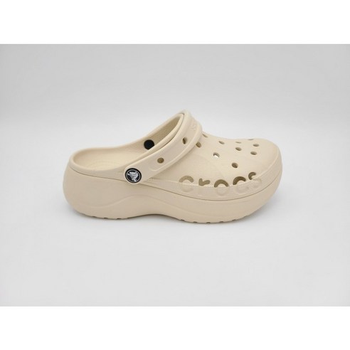 발 시려워 잠 못 드는 밤은 이제 안녕! 크록스 바야 플랫폼 클로그, 겨울밤 필수템 등극! 키높이크록스