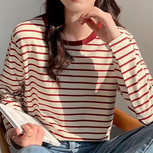 데일리 룩의 완성, 데일로엔 여성 라운드넥 줄무늬 긴팔티셔츠