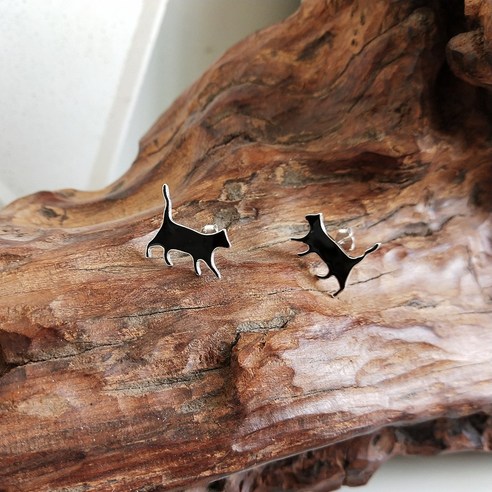 Fan Zhiqiao 스털링 실버 수지 고양이 귀걸이 귀걸이 귀걸이 심플 귀걸이 패션 그물 빨간 귀걸이