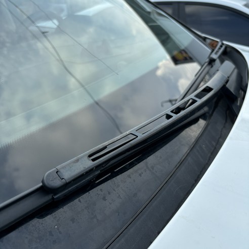 FX35 오너 필수템! 바이오테크 와이퍼로 빗길 드라이빙을 예술로 승화시키다!